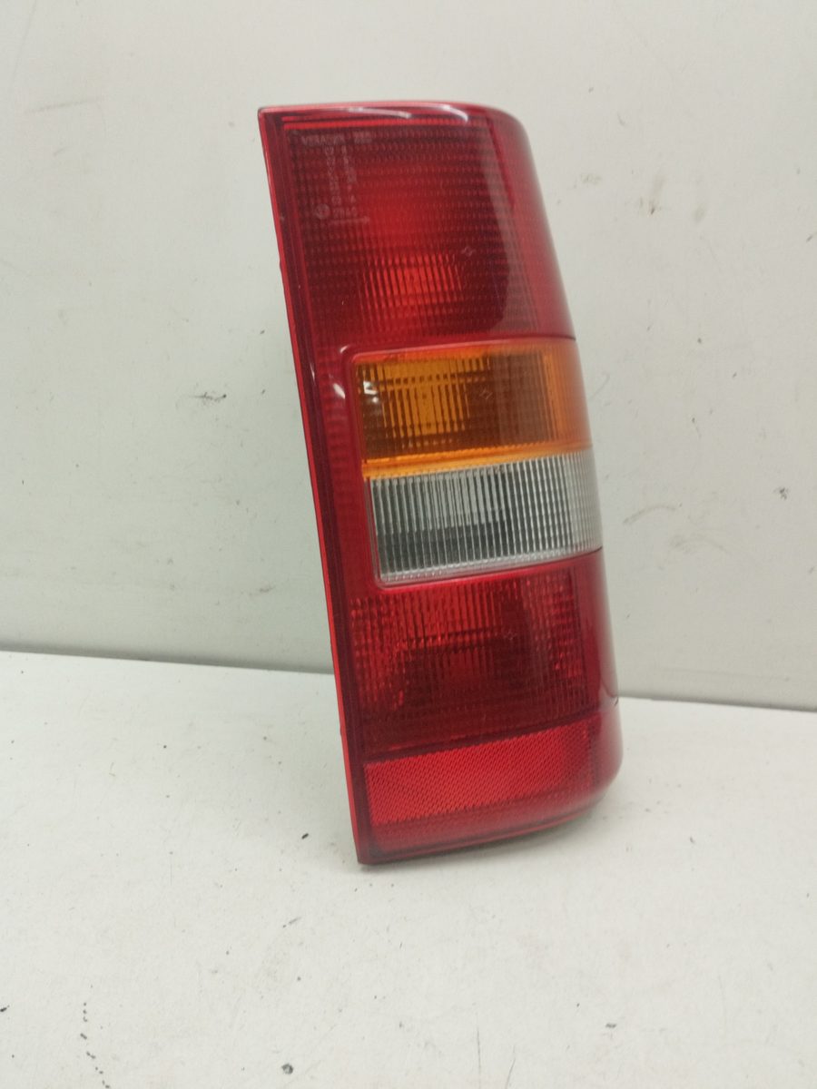 Farol Trasero Derecho Exterior Citroën Jumpy 2003-2006 SX Familiar (5/6 asientos)