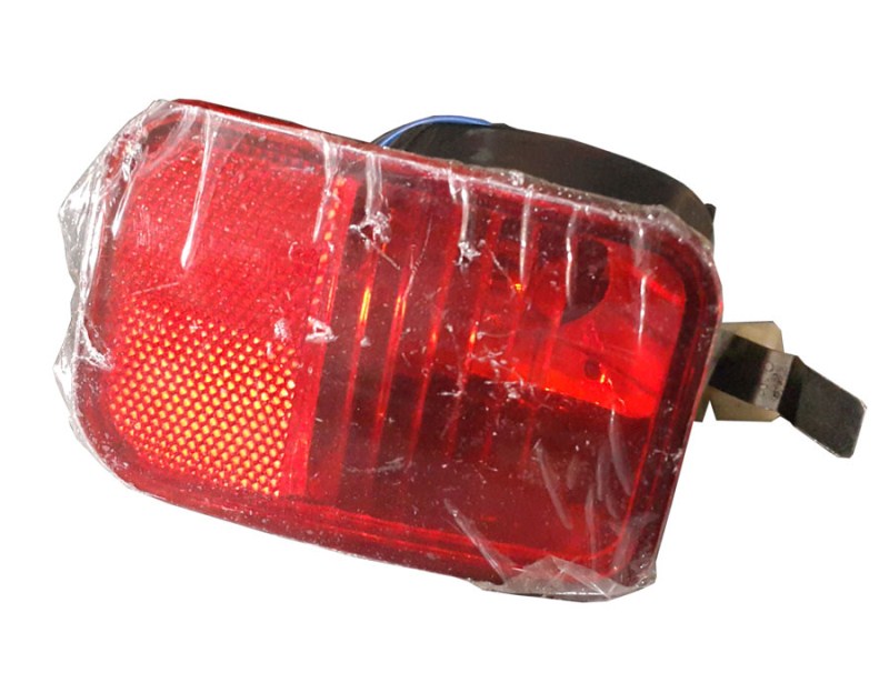 Farol antiniebla izquierdo