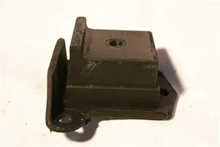 SOPORTE MOTOR DEL GM D10-20-40 85 GSP