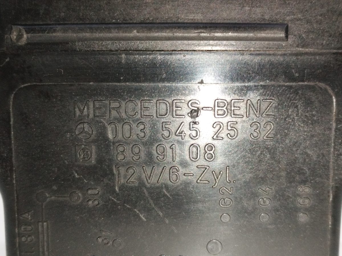 Caja Precalentamiento Mercedes-Benz Clase C (W201) Berlina 1982-1993 0035452532