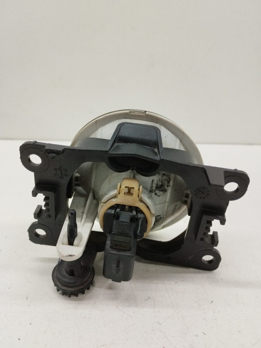 Faro Caminero Izquierdo Citroën C3 Picasso 2007-2017 FAP 9685425180