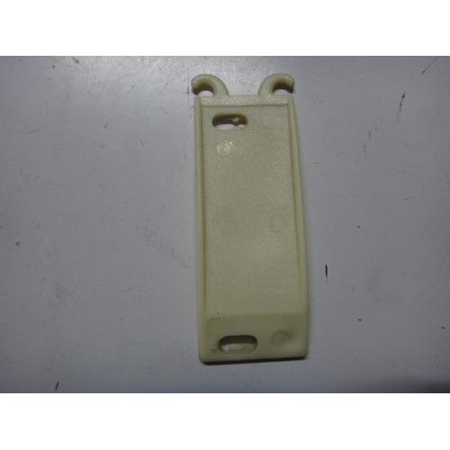 Clip para moldura lateral ancha