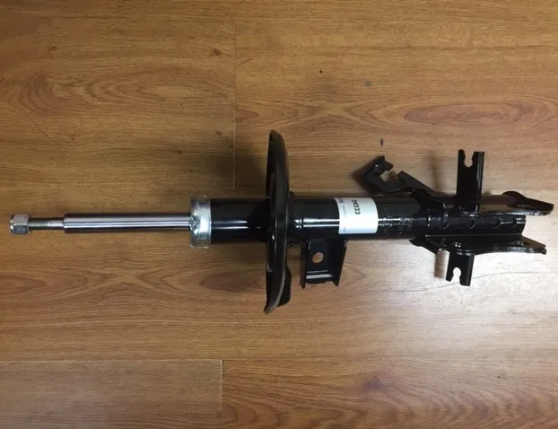 AMORTIGUADOR DEL DER NISSAN B16 08 BREME