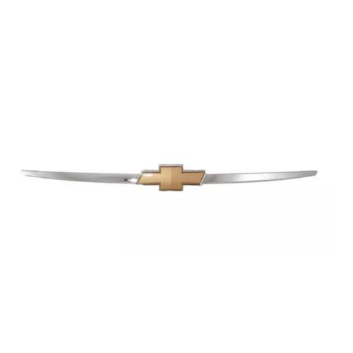 Insignia de parrilla delantera Chevrolet Classic 1.4 Nafta