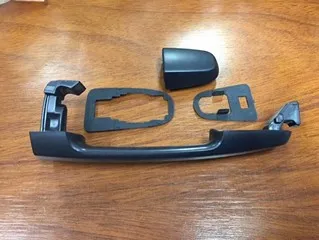 MANIJA PUERTA TRA TOYOTA NEGRA