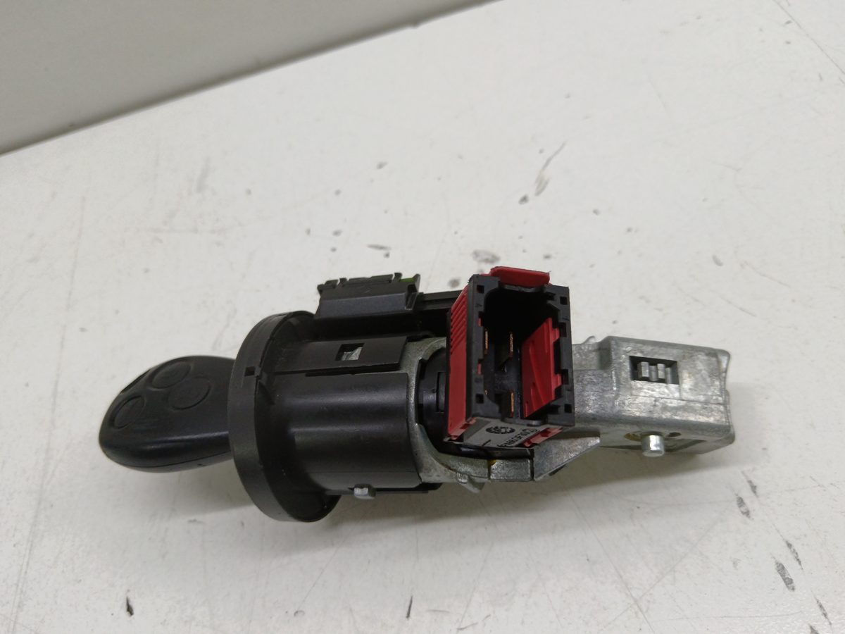 Llave De Arranque Renault Clio Iii 2005-2016 Authentique 1.5L 63kW