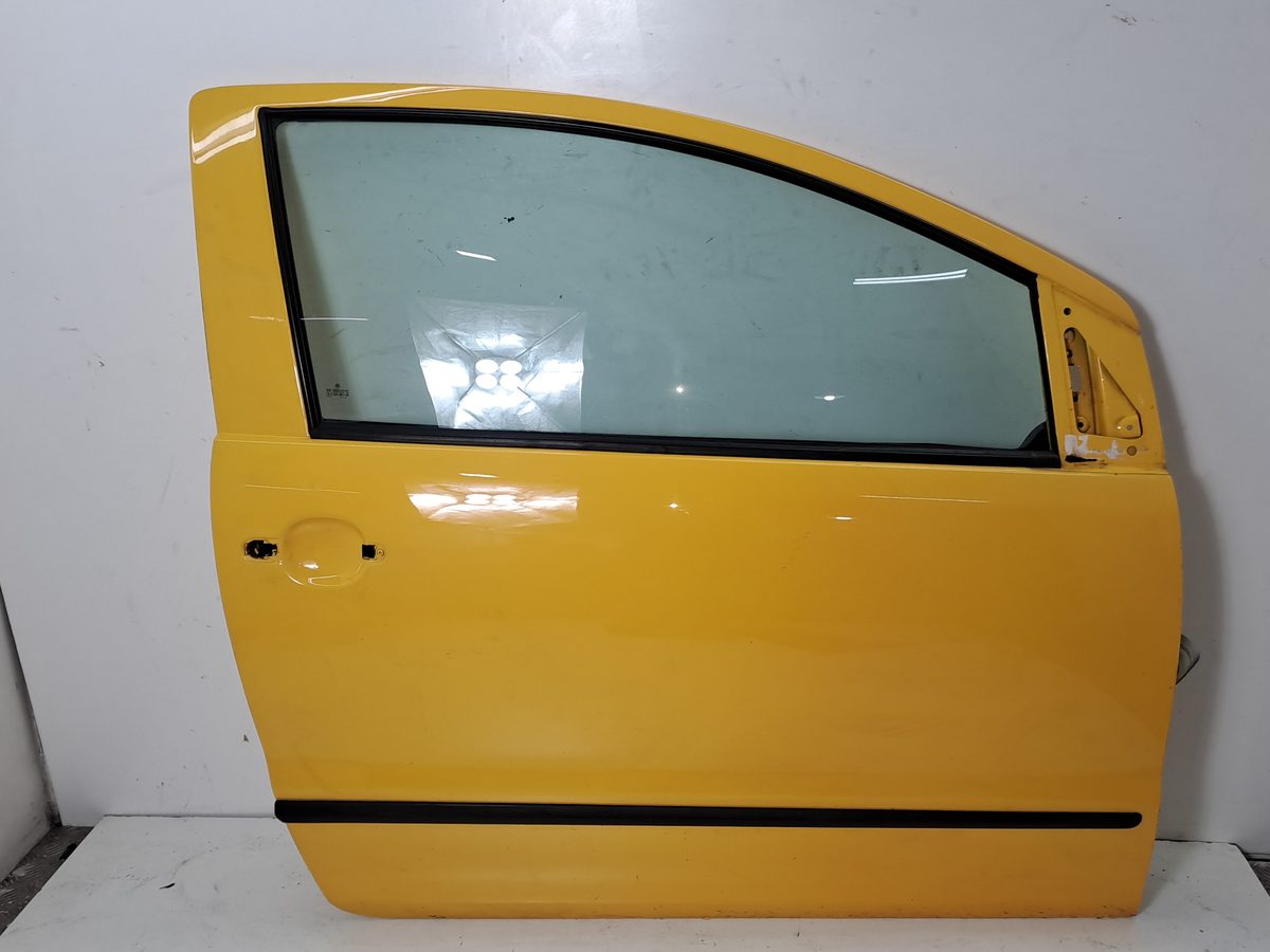 Puerta Delantera Derecha Volkswagen Fox (5Z1) 2005-2012