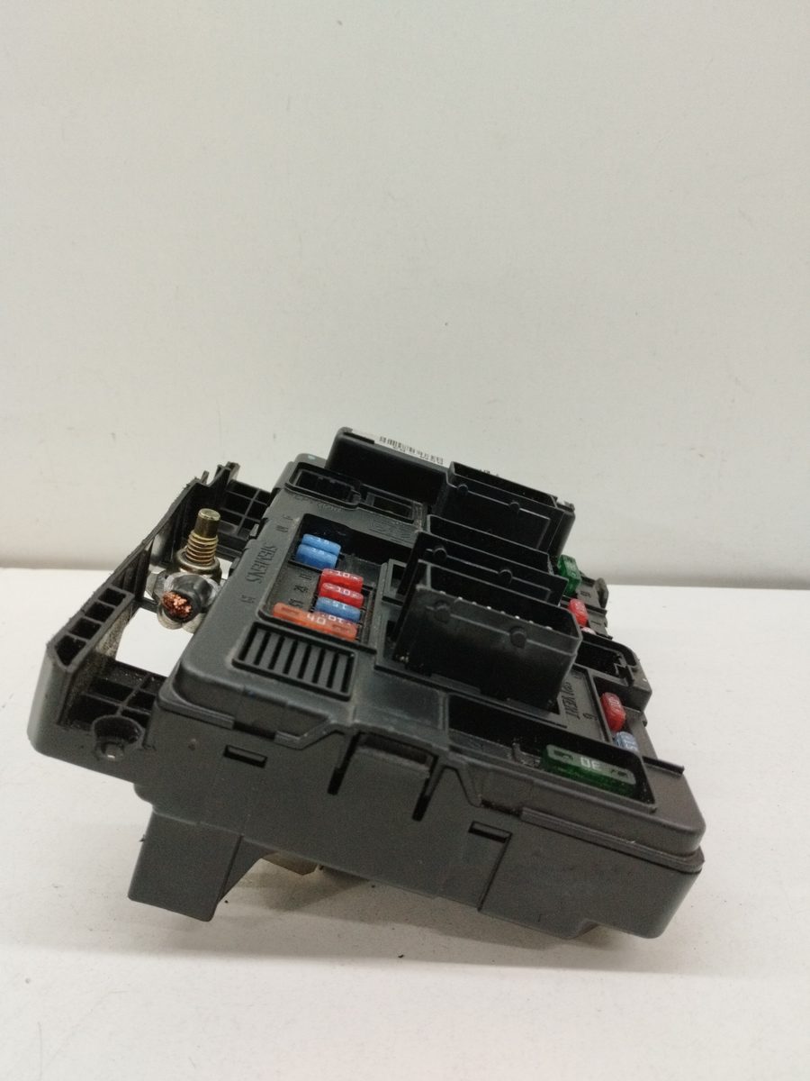 Caja Reles / Fusibles Citroën Xsara Picasso 1999-2011 2.0 HDi Exclusive 9643498880