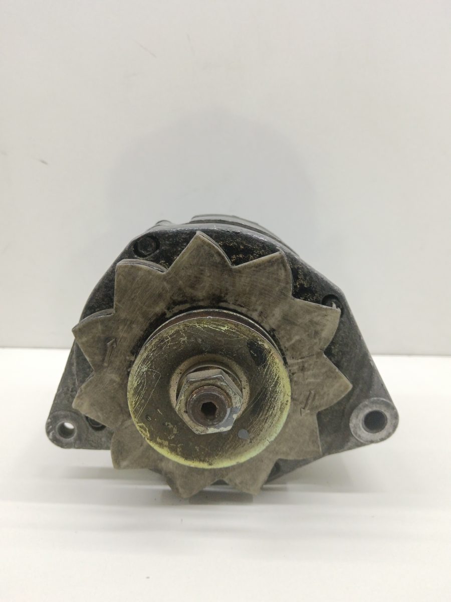 Alternador Peugeot 205 Berlina 1983-1998 1,1 1.1L 44kW VALEO2101037