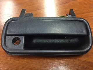Manija de puerta exterior delantera derecha