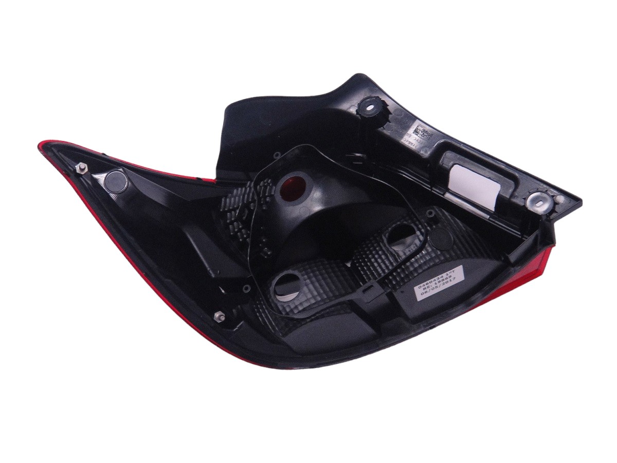 FARO TRASERO DERECHO CHEVROLET ONIX LT 2013/2017/JOY 2016/19