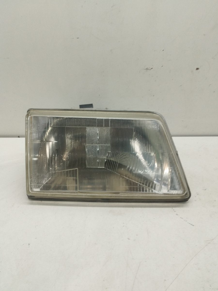 Faro Delantero Derecho Peugeot 205 Berlina 1983-1998 STYLE DIESEL 084388