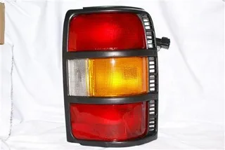 Faro trasero derecho