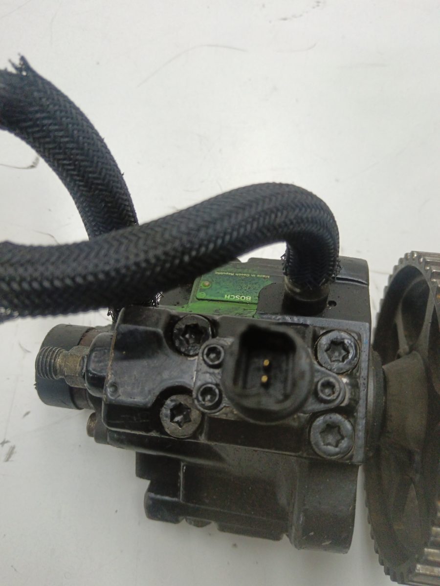 Bomba Inyeccion Peugeot 406 Berlina (S1/S2) 1995-2005 2.2 HDi FAP CAT 2.2L 98kW 0445010010