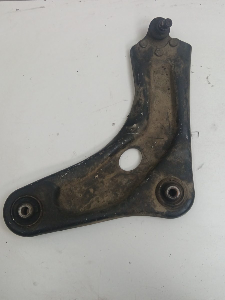 Parrilla De Suspension Inferior Delantera Izquierda Citroën C-elysée 2012-Actualidad