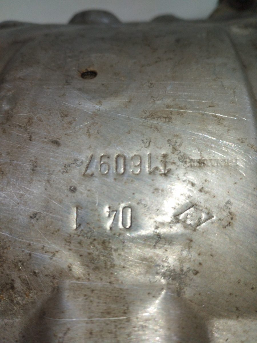 Multiple Escape Renault Laguna Ii (BG0) 2001-2007 Authentique 1.8L 88kW 041116097