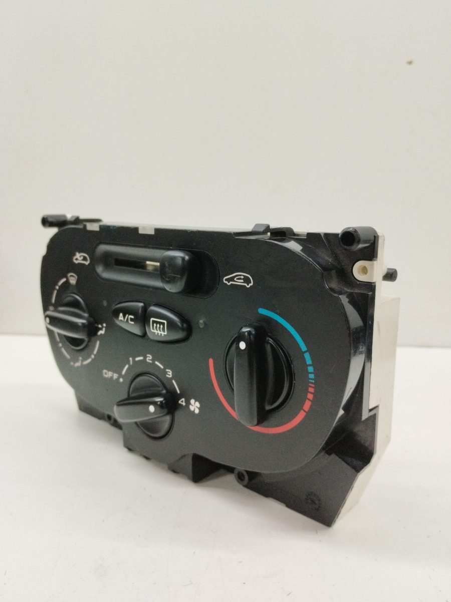 Comandos De Calefacción Peugeot 206 Berlina 1998-2010 XR 1.9L 51kW