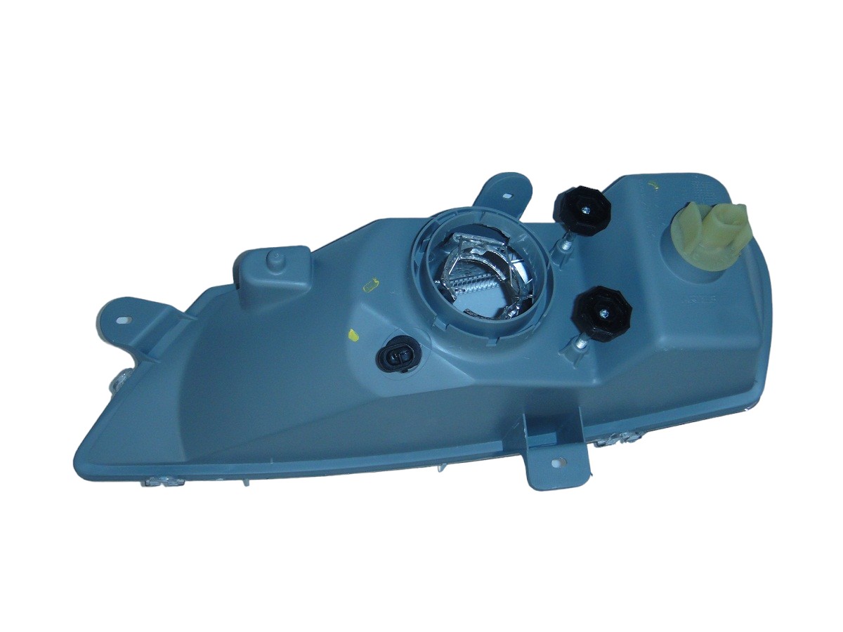 FARO S/OPTICO DERECHO CHEVROLET CELTA 2001/2006