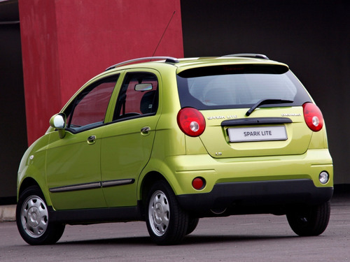 Caminero Rojo Trasero Chevrolet Spark