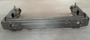 Puntera de dirección hidráulica inferior delantera