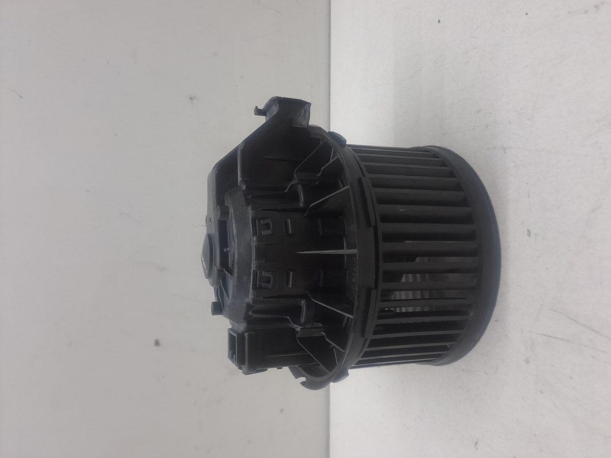 Motor Calefaccion Ford Fiesta (CB1) 2008-2013 Ambiente 1.25L 44kW 0130115551