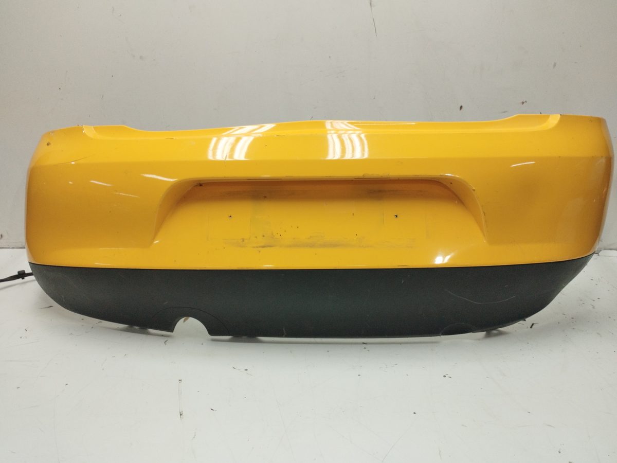 Paragolpes Trasero Volkswagen Fox (5Z1) 2005-2012 Básico