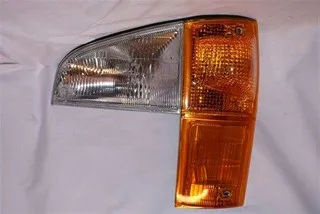 Faro delantero izquierdo