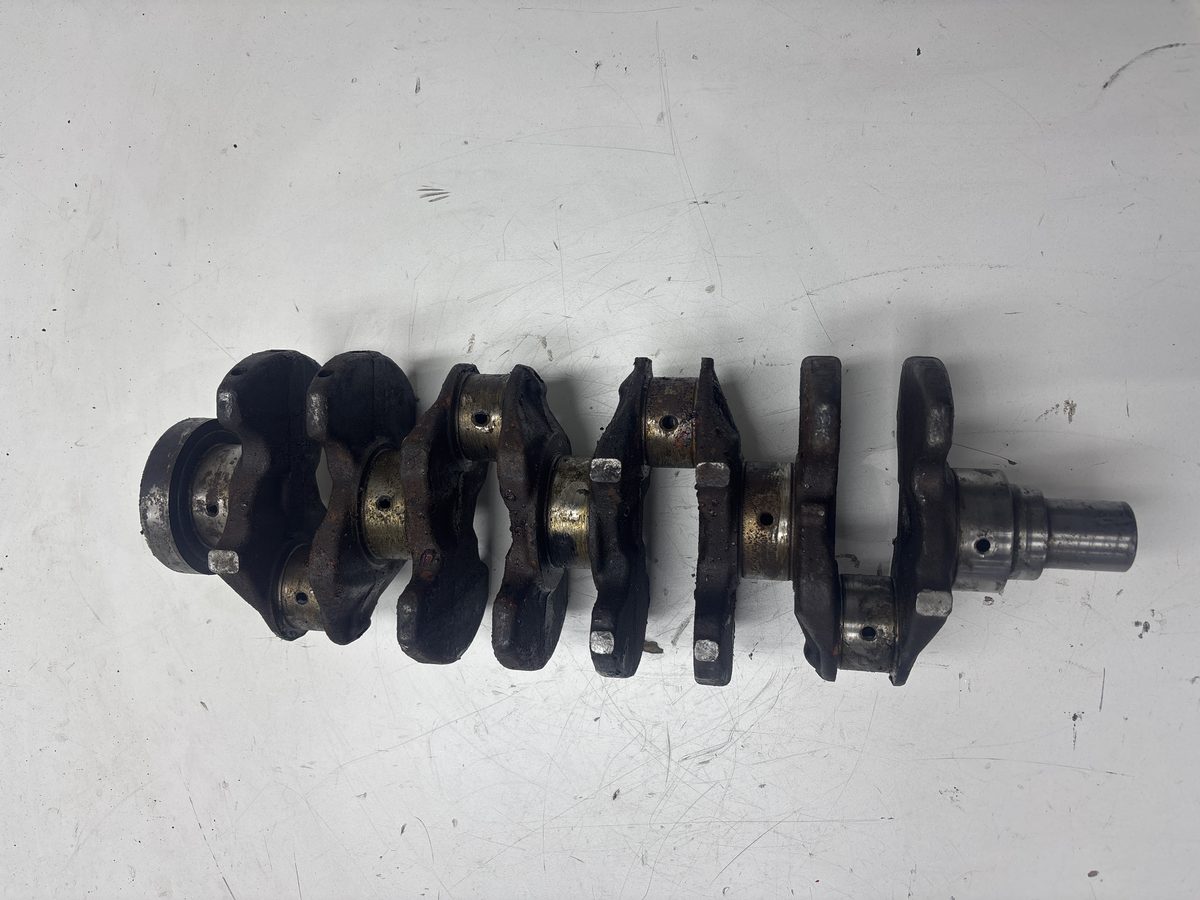 Cigueñal Mitsubishi Space Wagon (N30/N40) 1991-1996 2000 GLX Diesel 2.0L 60kW
