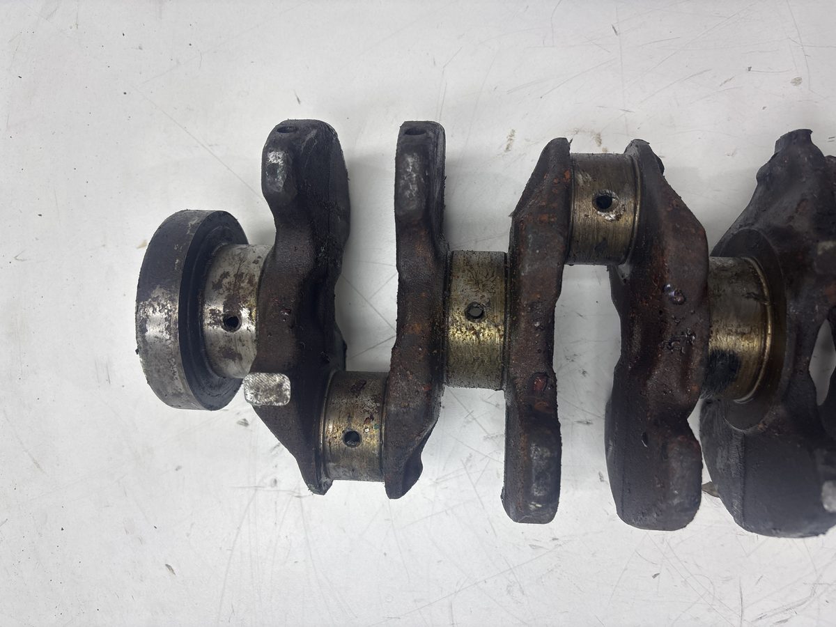 Cigueñal Mitsubishi Space Wagon (N30/N40) 1991-1996 2000 GLX Diesel 2.0L 60kW