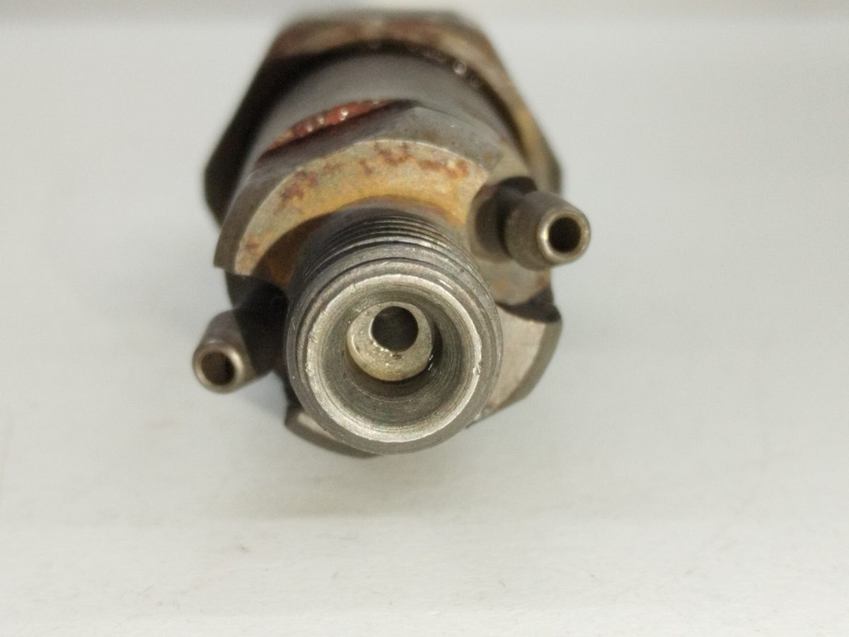 Inyector Peugeot 206 Berlina 1998-2010 XR 1.9L 51kW 6736001