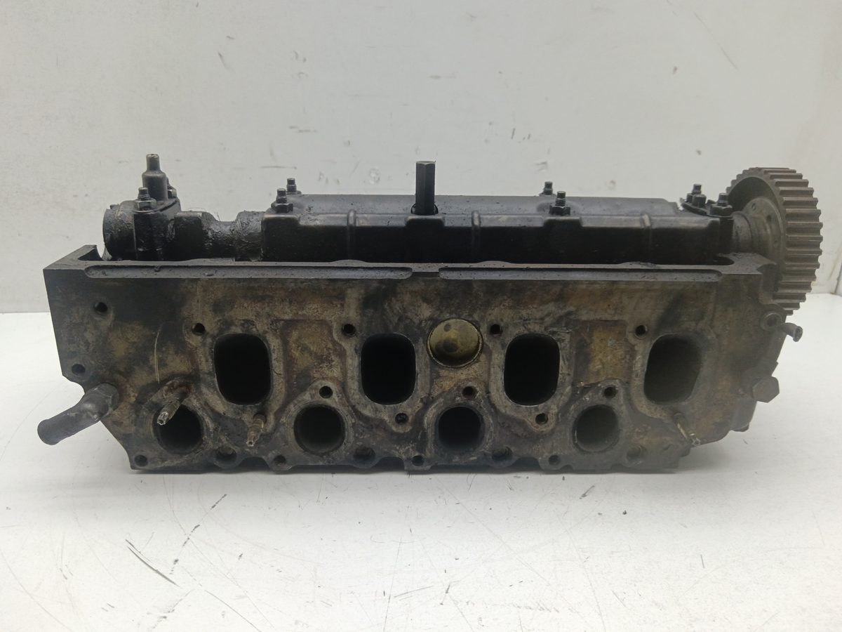Tapa De Cilindros Ford Fiesta Berl./courier 1988-1997 1.8 Diesel 1.8L 44kW