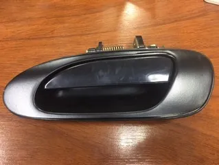 Manija de puerta trasera izquierda