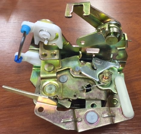 CERRADURA PUERTA DEL DER VW GOL II 95 (4 P) (B)