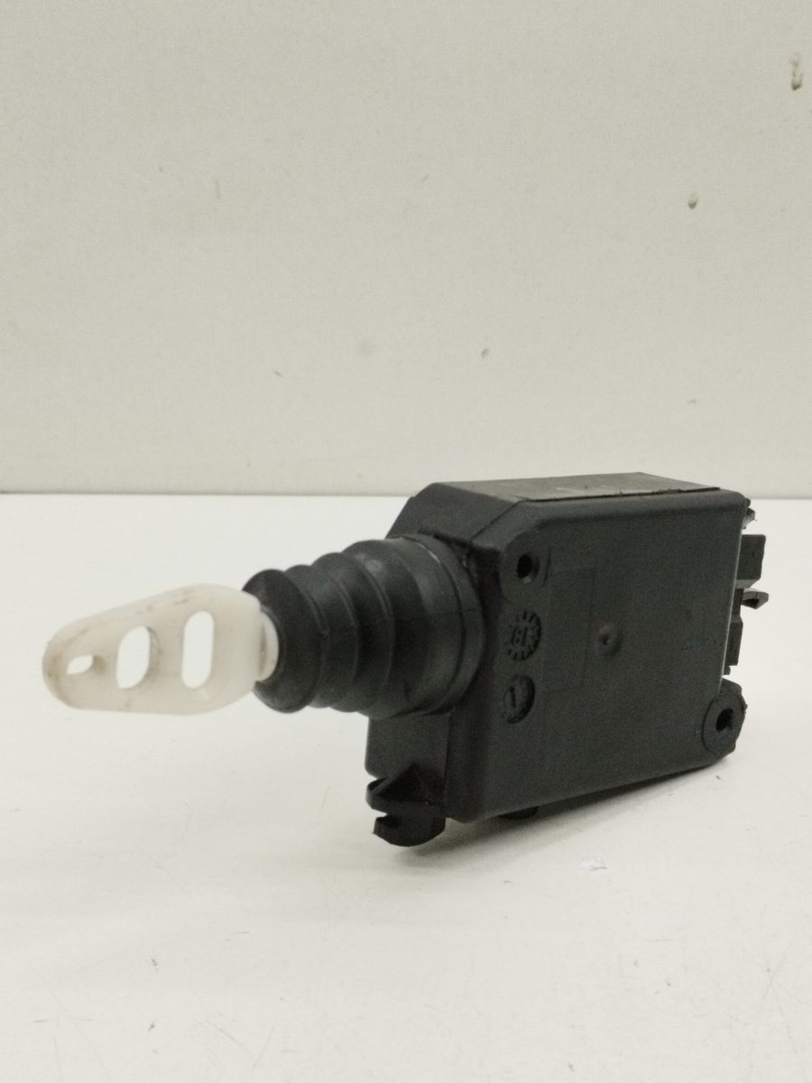 Actuador Cierre Centralizado Citroën Saxo 1996-2000 1.5 D Seduction 1.5L 42kW