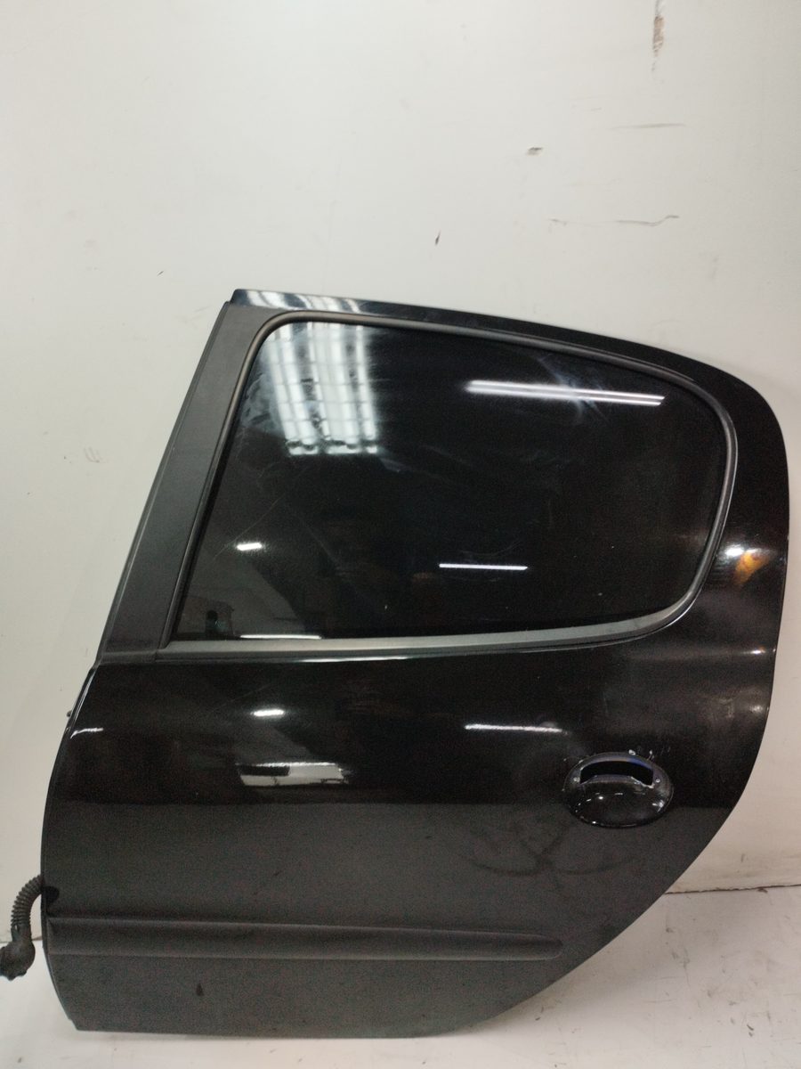 Puerta Trasera Izquierda Peugeot 206 Berlina 1998-2010 XR