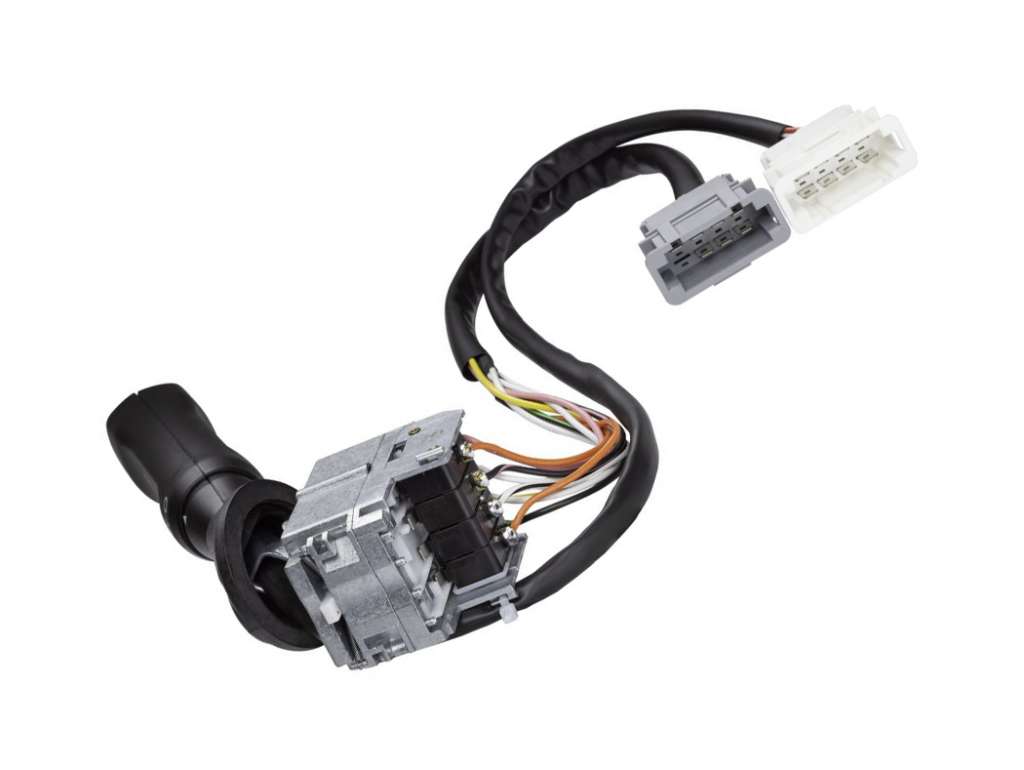LLAVE BAJO VOLANTE MB NEGRA/IZQ.C/GUIÑO