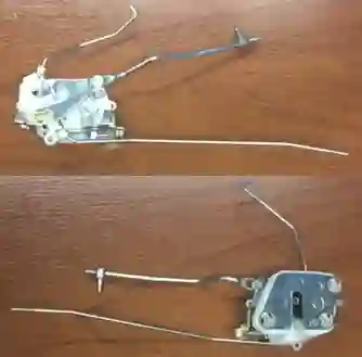 Cerradura de puerta delantera derecha