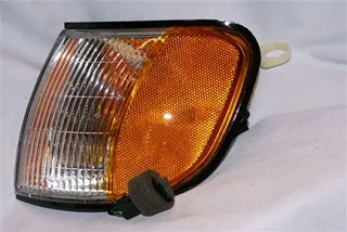 Faro delantero izquierdo