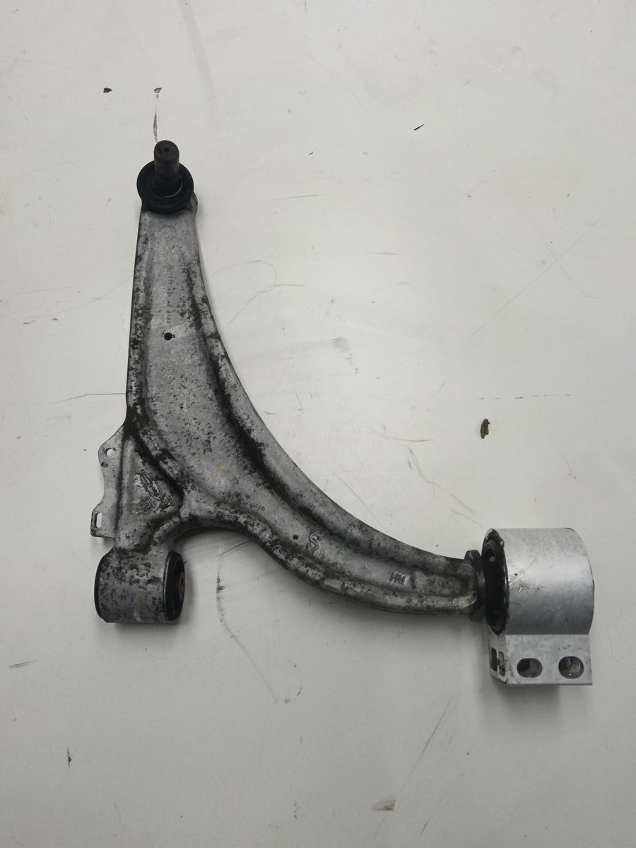 Parrilla De Suspension Inferior Delantera Derecha Chevrolet Cruze 2009-2014 LS 2.0L 92kW