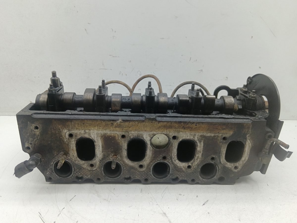 Tapa De Cilindros Ford Escort Berl./turnier 1995-2000 CLX Berlina 1.8L 44kW