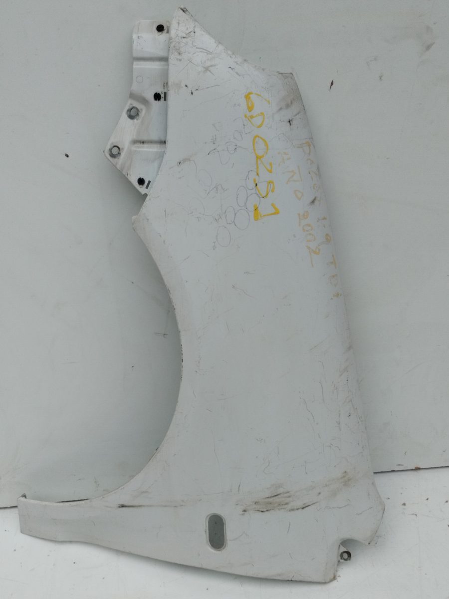 Guardabarro Delantero Izquierdo Volkswagen Polo (9N1) 2001-2005