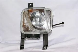 Faro antiniebla izquierdo