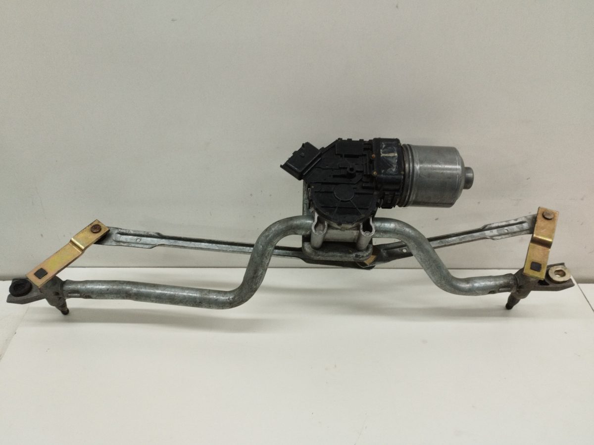 Motor Limpia Delantero Renault Clio Ii Fase Ii (B/CB0) 2001-2013 1.5 dCi Diesel 8200076000