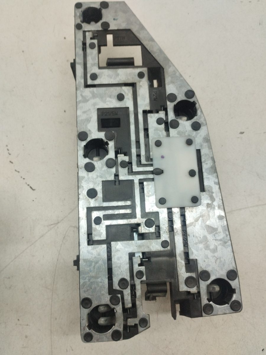 Porta Lampara Trasero Derecho Peugeot 406 Berlina (S1/S2) 1995-2005 2336D