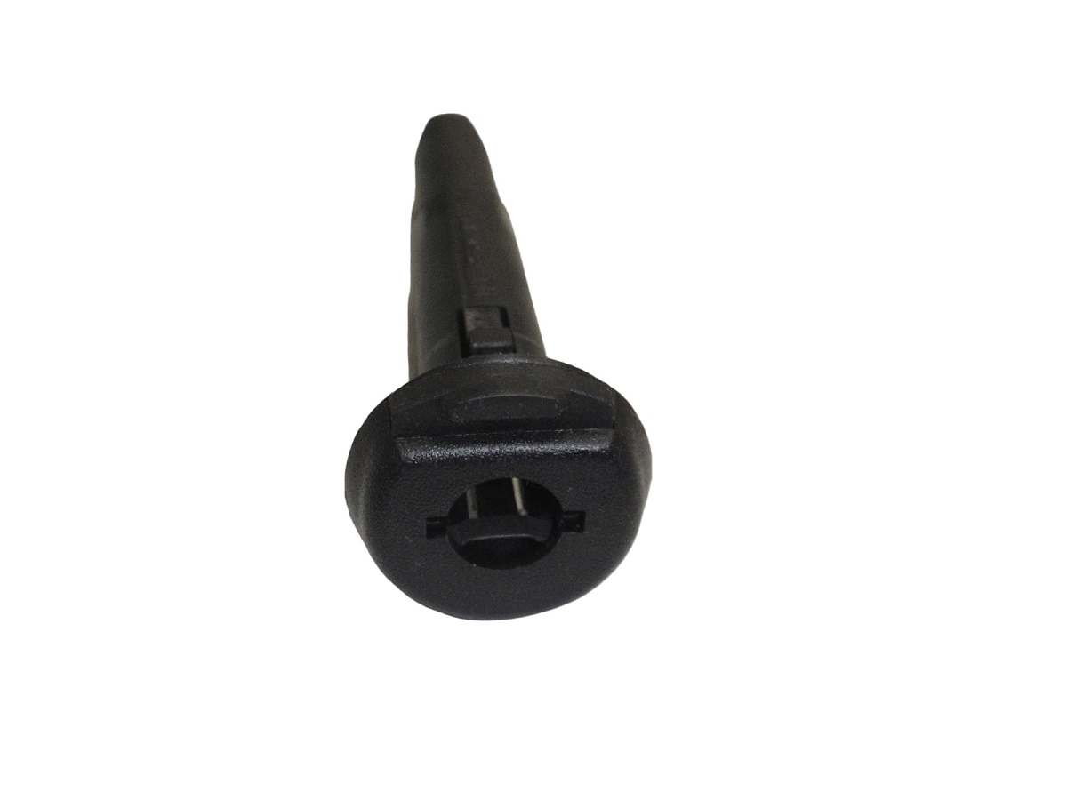 PLASTICO GUIA PERNO APOYA CABEZAS*CH CORSA CLASSIC