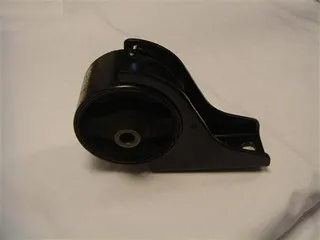 SOPORTE MOTOR TRA KIA CARNIVAL (1)