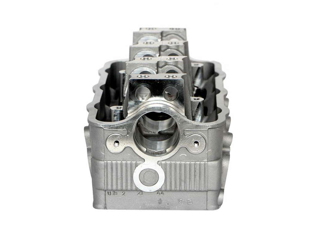 TAPA CILINDRO SU MARUTI/ALTO 3 CILINDROS F8B