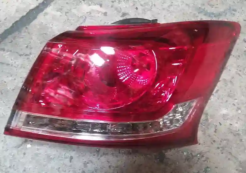 Faro trasero derecho GWM Haval M4