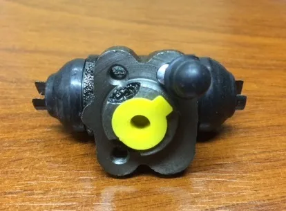 CILINDRO FRENO TRA DER TOYOTA (11/16″)
