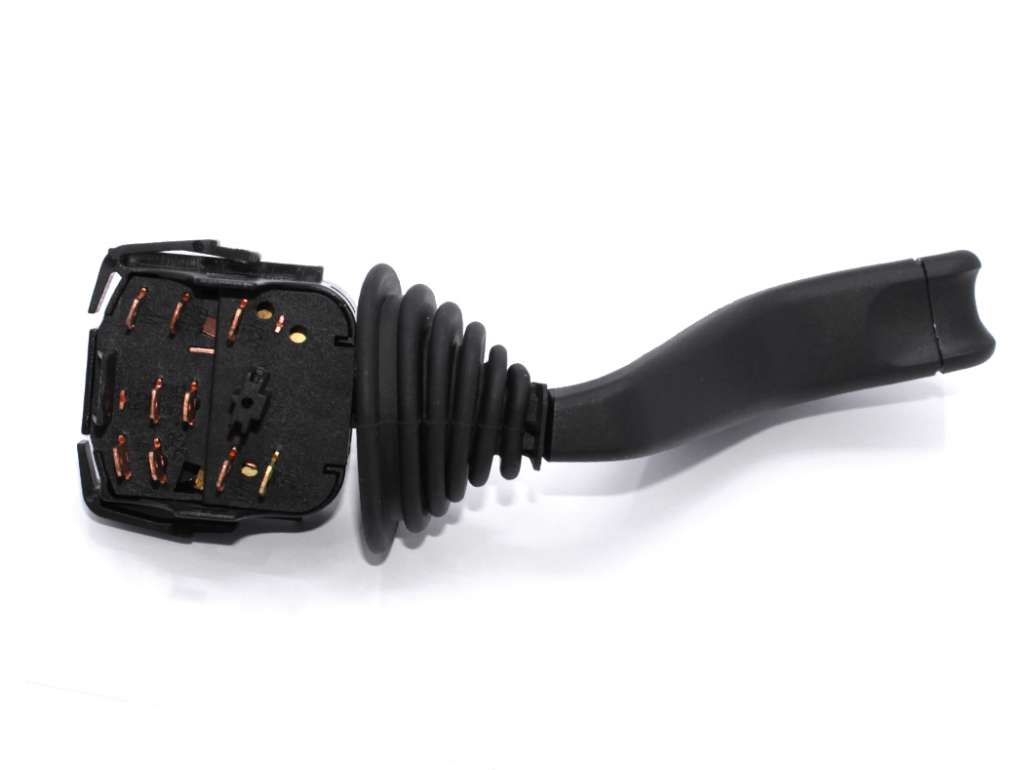 LLAVE BAJO VOLANTE GM CORSA TODOS L-PARABRISAS